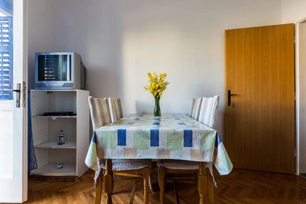 Apartments A & G Petrovic Pirovac Eksteriør billede
