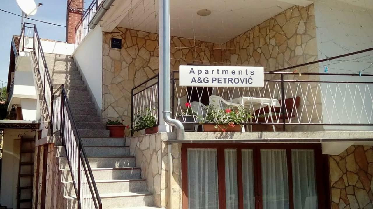 Apartments A & G Petrovic Pirovac Eksteriør billede
